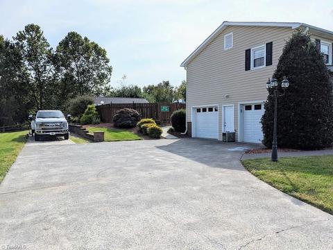 912 Mountainview Rd, King, NC 27021 photo 36
