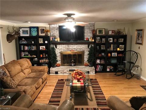 4655 Riverview Dr, Trinity, NC 27370 photo 10