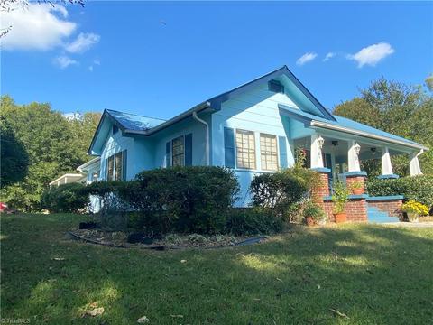 9825 Traphill Rd, Traphill, NC 28685 photo 2