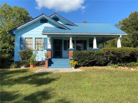 9825 Traphill Rd, Traphill, NC 28685 photo 1