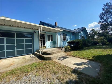 9825 Traphill Rd, Traphill, NC 28685 photo 10