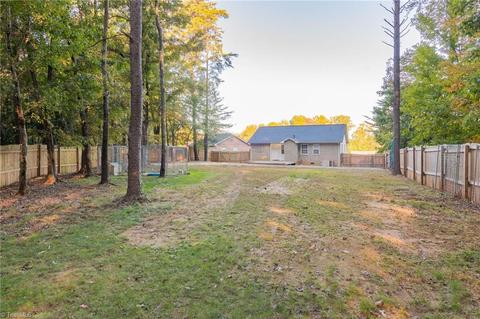 508 Bacon Ct, High Point, NC 27260 photo 23