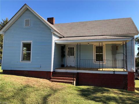 225 Main St, Cooleemee, NC 27014 photo 1