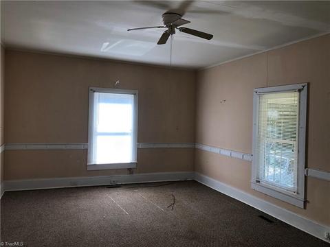 225 Main St, Cooleemee, NC 27014 photo 5