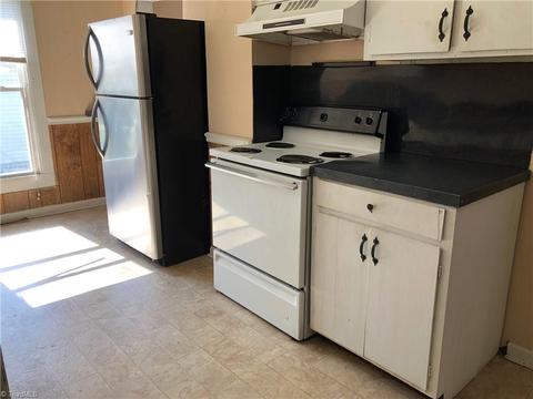 225 Main St, Cooleemee, NC 27014 photo 4