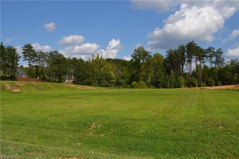 2460 Birch View Dr, High Point, NC 27265 photo 23