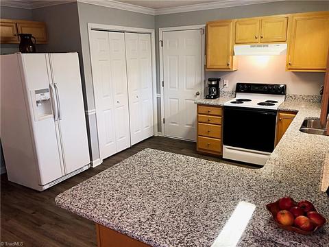 5940 Old Plank Rd, High Point, NC 27265 photo 14
