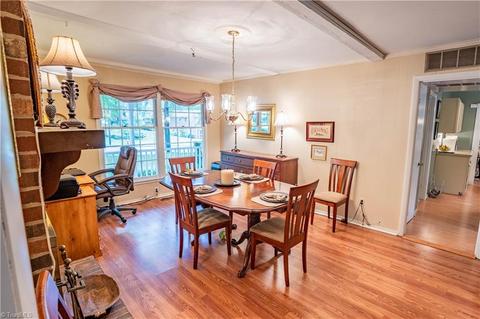 2215 Dover Pl, High Point, NC 27265 photo 6