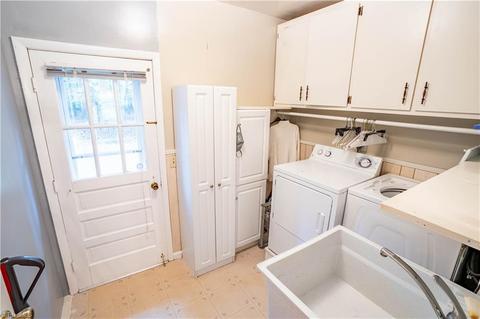2215 Dover Pl, High Point, NC 27265 photo 15