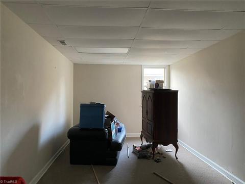 1907 Candelar Dr, High Point, NC 27265 photo 21