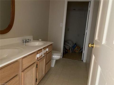 1907 Candelar Dr, High Point, NC 27265 photo 13