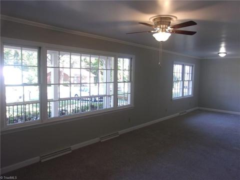 217 Rockspring Rd, High Point, NC 27262 photo 5