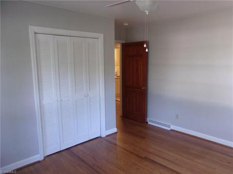 217 Rockspring Rd, High Point, NC 27262 photo 19