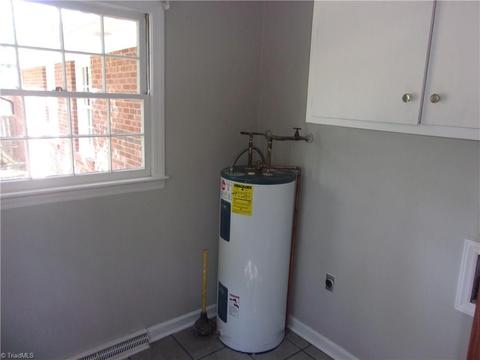 217 Rockspring Rd, High Point, NC 27262 photo 30