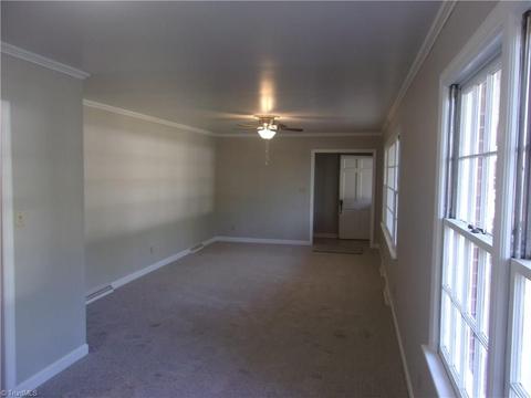 217 Rockspring Rd, High Point, NC 27262 photo 3