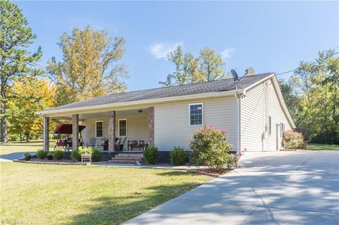 5172 Payne St, Trinity, NC 27370 photo 3