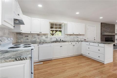 4402 Finch Farm Rd, Trinity, NC 27370 photo 12