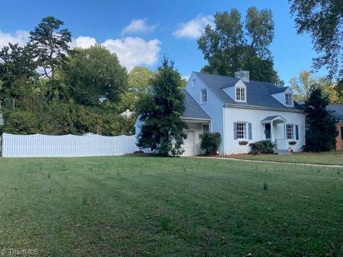 224 Edgedale Dr, High Point, NC 27262 photo 2