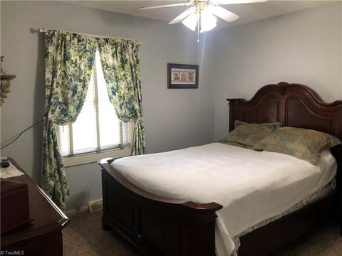 521 Impala Ave, High Point, NC 27265 photo 15