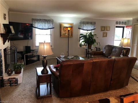 521 Impala Ave, High Point, NC 27265 photo 6