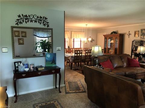 521 Impala Ave, High Point, NC 27265 photo 5