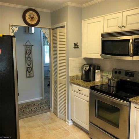 521 Impala Ave, High Point, NC 27265 photo 11