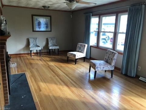 524 E Devon Dr, Mount Airy, NC 27030 photo 13