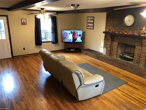 524 E Devon Dr, Mount Airy, NC 27030 photo 26