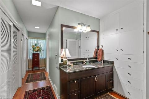 1509 Overbrook Ct, High Point, NC 27262 photo 22