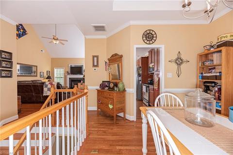 164 Mollie Rd, Harmony, NC 28634 photo 11