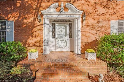 1238 Devonshire Ave, High Point, NC 27262 photo 3