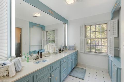 1238 Devonshire Ave, High Point, NC 27262 photo 28