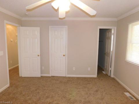 4004 Loch Mere Rd, High Point, NC 27265 photo 12