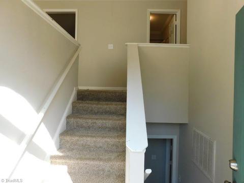4004 Loch Mere Rd, High Point, NC 27265 photo 20