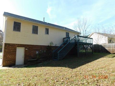 4004 Loch Mere Rd, High Point, NC 27265 photo 24