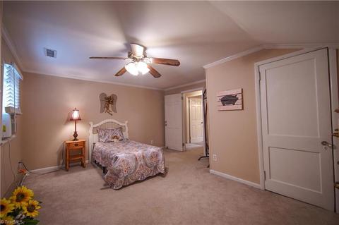2633 Walker Ave, Greensboro, NC 27403 photo 18