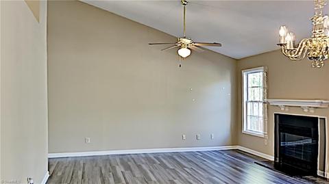 2921 Foliage Ln, High Point, NC 27265 photo 4