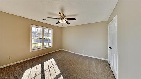 2921 Foliage Ln, High Point, NC 27265 photo 10