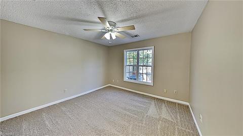 2921 Foliage Ln, High Point, NC 27265 photo 13