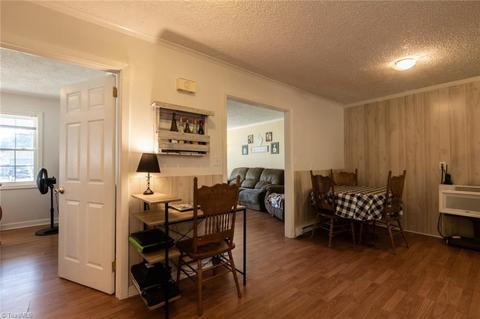 206-208 Pine St, Thomasville, NC 27360 photo 27