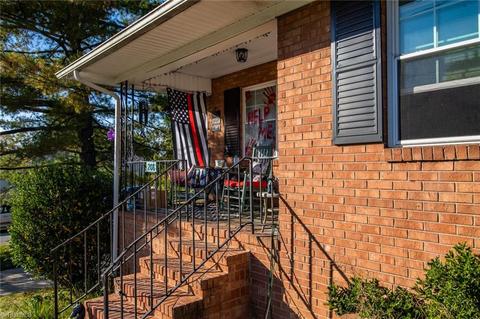 206-208 Pine St, Thomasville, NC 27360 photo 8