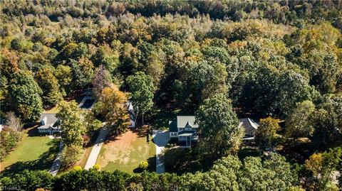 268 Montclair Dr, Advance, NC 27006 photo 2