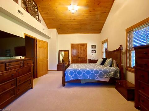 315 Old Forge Rd, Pilot Mountain, NC 27041 photo 16