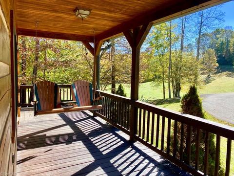315 Old Forge Rd, Pilot Mountain, NC 27041 photo 6