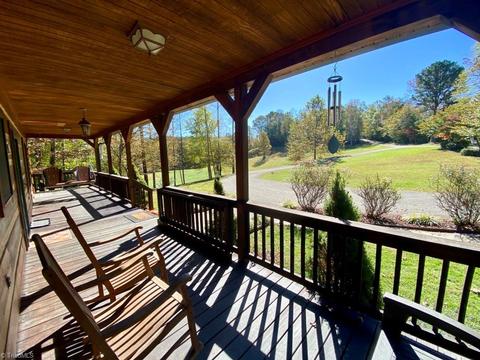315 Old Forge Rd, Pilot Mountain, NC 27041 photo 7