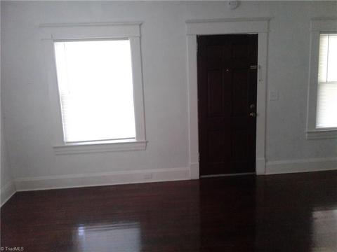 830 Circle Dr, High Point, NC 27262 photo 10