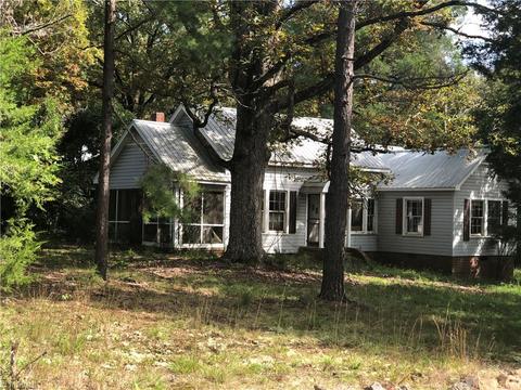 3560 Flat Swamp Rd, Denton, NC 27239 photo 1