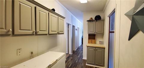 2918 Eagle Point Dr, Trinity, NC 27370 photo 19