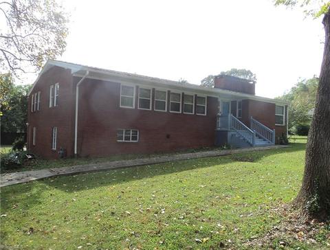 300 E Moore Ave, High Point, NC 27263 photo 1