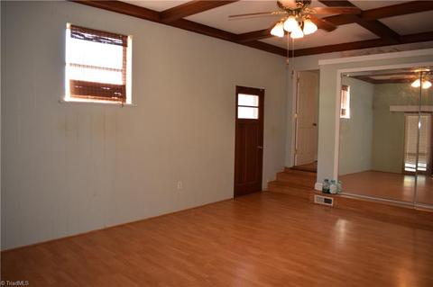 1391 E Memorial Hwy, Harmony, NC 28634 photo 16